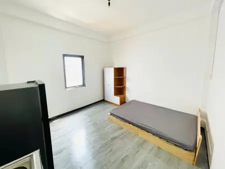 Hình Thật Giá Thật - Cho Thuê Phòng Full Nội Thất - Cửa Sổ Thoáng - Ngay Cầu Lê Văn Sỹ