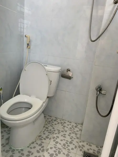 Cho Thuê Nhà Lầu 4, Chung Cư 141, Quận 5