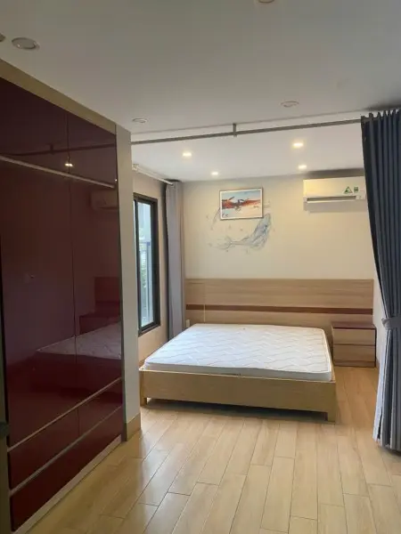 Cho Thuê Căn Hộ Apartment 1N1K Tại Ngõ 294 Kim Mã, Ba Đình. Ngõ Nông Rộng Ô Tô Vào Nhà. Chỉ 10Tr