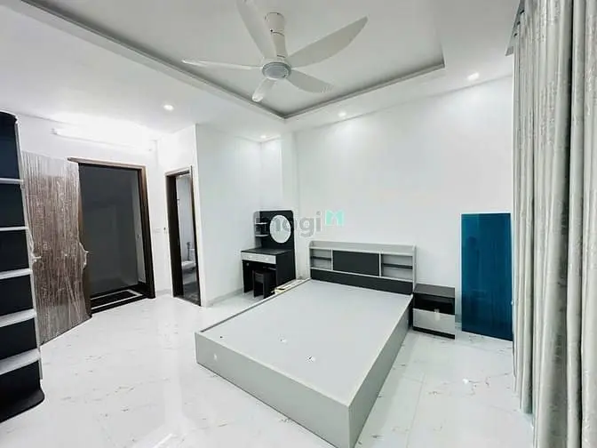 Bán Nhà Trần Hữu Tước, Cách Ô.tô 20M Tránh , 5 Tầng Xây Mới, 10.85 Tỷ