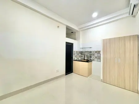 Phòng Tiện Nghi Tòa Nhà Mới Xây Sạch Sẽ Trang Thiết Bị Mới Bùi Đình Túy Gần Cv Gia Định