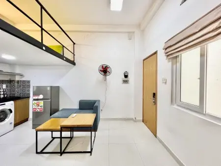 Duplex Đầy Đủ Nội Thất Ngay Đh Bách Khoa, Âu Cơ, Lạc Long Quân