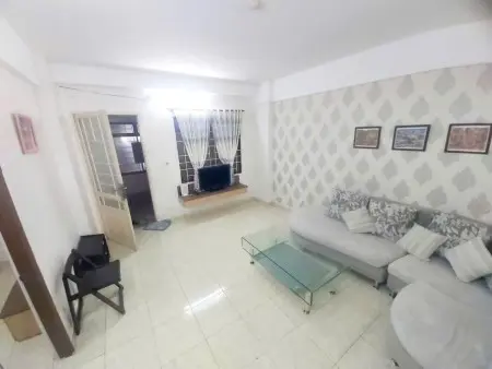 Chung Cư An Dương Vương Thang Bộ), P8, Q5: 76M2, 2P Ngủ, Nt Giá 9Tr/