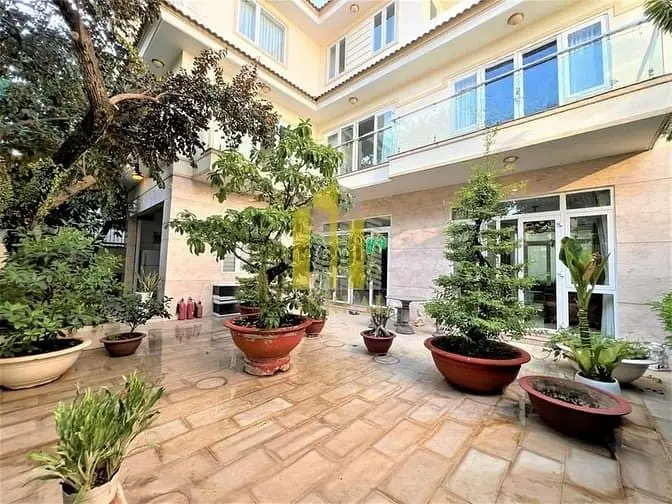 Biệt Thự Trần Não 340M2 Sân Vườn Rộng - Đầy Đủ Nội Thất