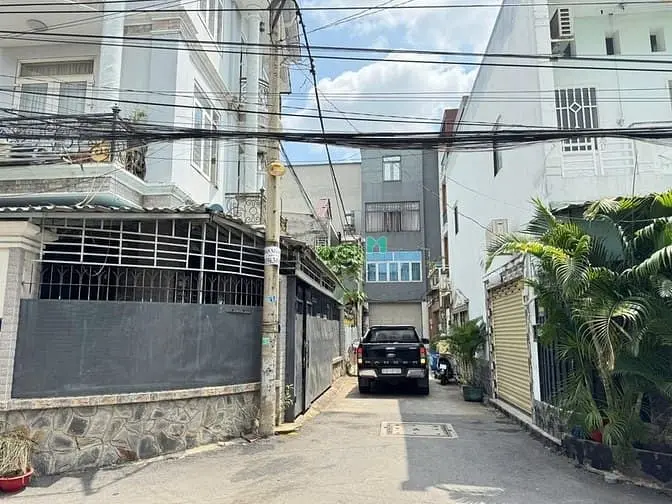 Bán Nhà 4 Lầu Hẻm Xe Hơi Đường Số 160,P Tăng Nhơn Phú A, Tp Thủ Đức