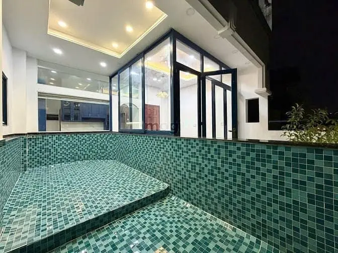 Gấp Bán Hxh Ngang 6M Nguyễn Văn Trỗi 4L T.máy Gara Hồ Bơi 78M2 16.9 Tỷ