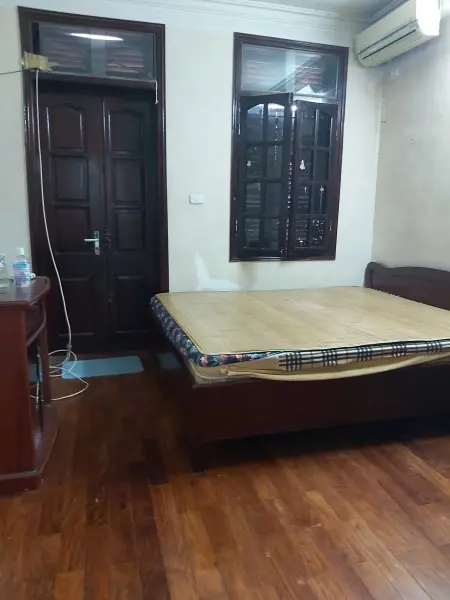 Cho Thuê Phòng, Nhà Riêng 3,5 Tầng, Ngõ 296 Minh Khai - Hn, Giá 2,5 Tr/Th