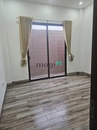 Bán Nhà 3 Lầu Hẻm 1 Xẹt Đường Hoàng Hữu Nam,P Long Thạnh Mỹ ,Q9