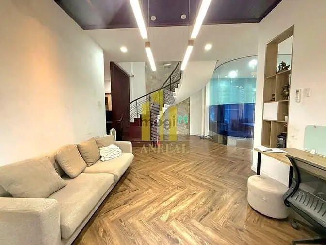 Villa Góc 2 Mặt Tiền Đường Trần Não 300M2 - Giá 75 Triệu