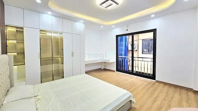 Nhà Đẹp Ngõ Quỳnh, Giá 10.6 Tỷ, Hơn 34M2X5T, Thang Máy, Ở Luôn