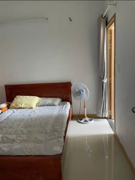 Chung Cư Cc Carillon 5, Luỹ Bán Bích, Tp: 11Triệu, 2P Ngủ, Nt Mới