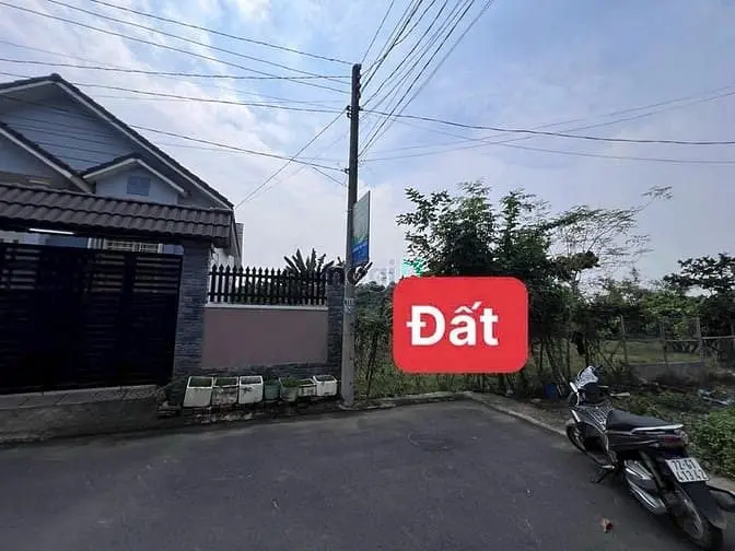 Đât Thổ Vườn Ngay Trung Tầm Hành Chính Xã Phú Đông Có 440M Thổ Cư