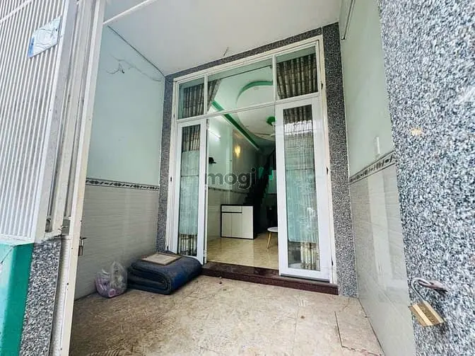 Bán Nhà Khu Cư Xá Bạch Đằng Đường Hà Huy Giáp Sổ Hồng 36M2 Giá 1.75 Tỷ