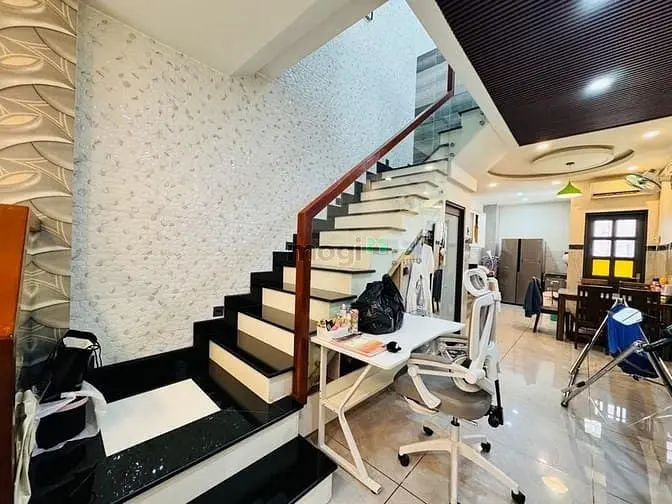 💥Chủ Di Cư Bán Gấp Nhà Nguyễn Gia Trí P.26 Bt 🏠Dt 45M2 Lô Góc Hxh