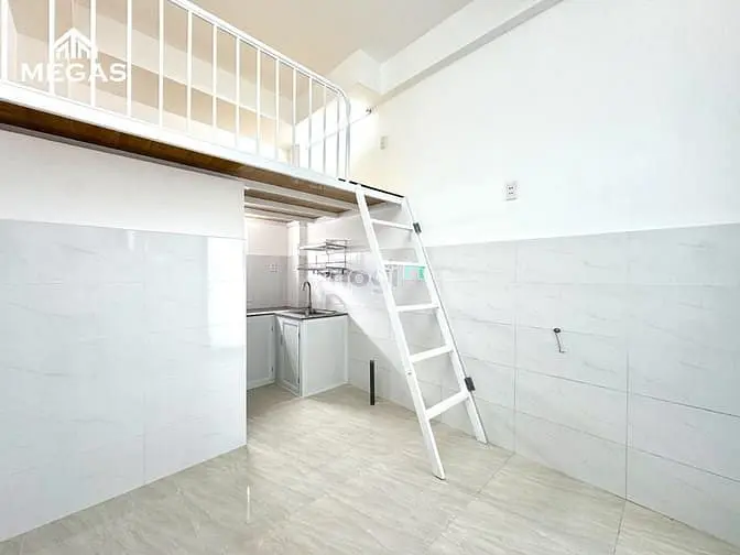 Phòng Mới 100% _ Ngay Sát Công Viên Phần Mềm Quang Trung