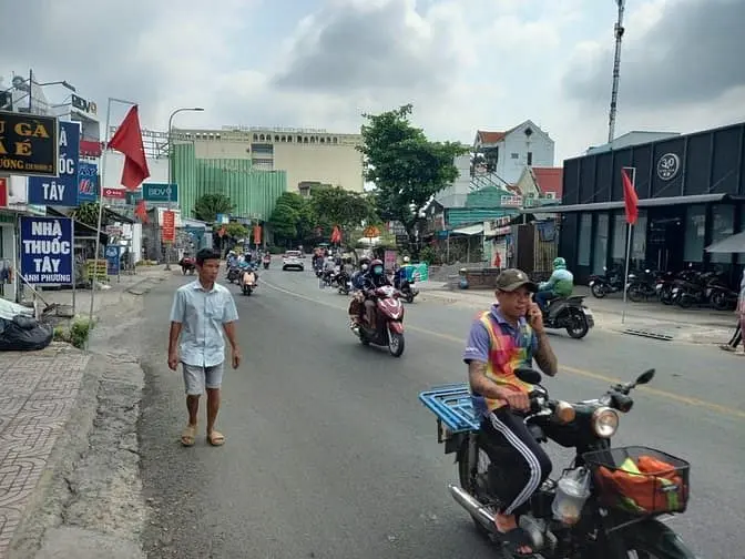Cần Cho Thuê Mặt Bằng Mặt Tiền Sầm Uất Đường Nơ Trang Long ,Bình Thạnh