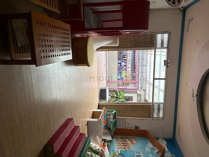 Mt Khu Tên Lửa Ngang 6M, 5 Tầng, Có 30Tr/Th, Gần Bxmt, 17.9 Tỷ Tl