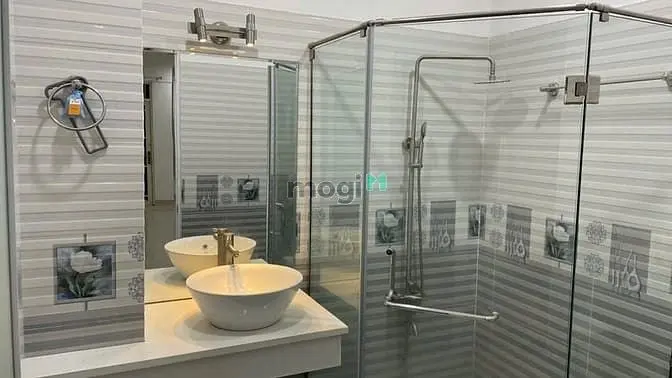 Chính Chủ Chuyển Nhượng Căn Nhà 4 Tầng 283-285 Cách Mạng Tháng 8, Q.10