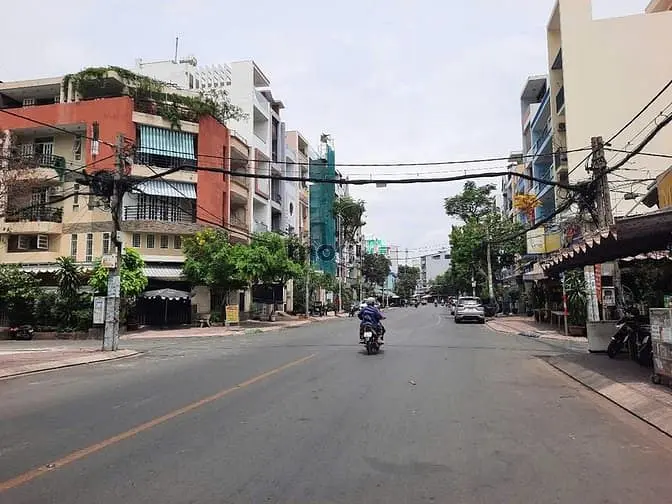 🔥🔥💯Bán Nhà Mtkd Chợ Lớn 4X18M 5 Tầng Gần Đs 23 - Đang Có Hđ Thuê