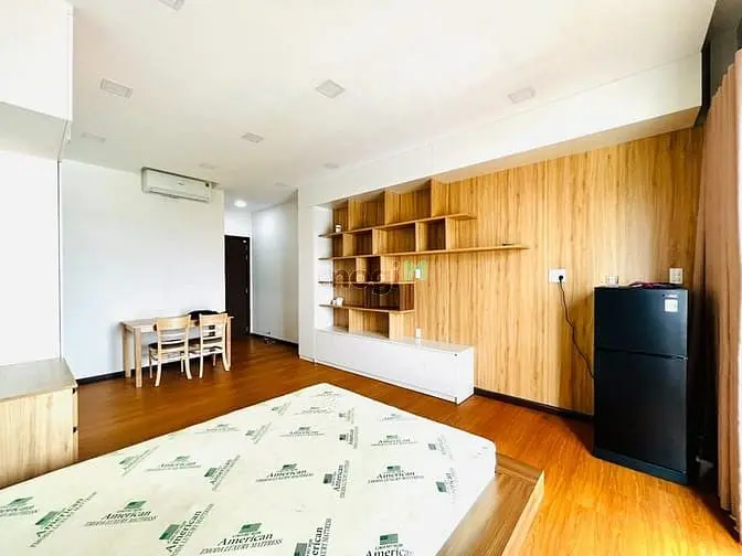 📌 Ngay Emart Phan Huy Ích - Căn Hộ Mới 100% - Ban Công Full Nội Thất