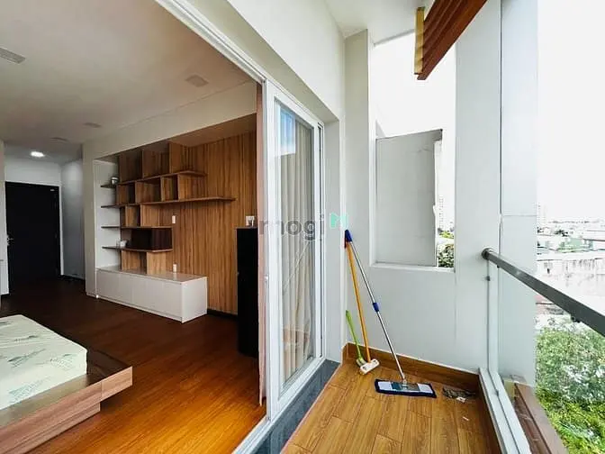 📌 Ngay Emart Phan Huy Ích - Căn Hộ Mới 100% - Ban Công Full Nội Thất