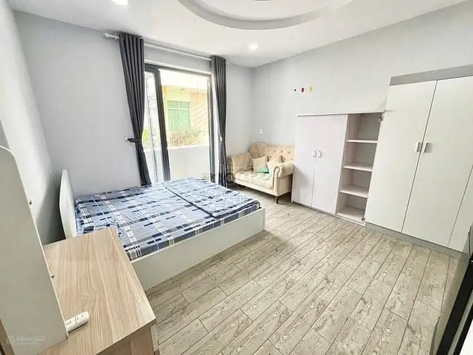 Balcony Fullnt Trần Đình Xu P. Cô Giang Ngay Trần Hưng Đạo Quận 1