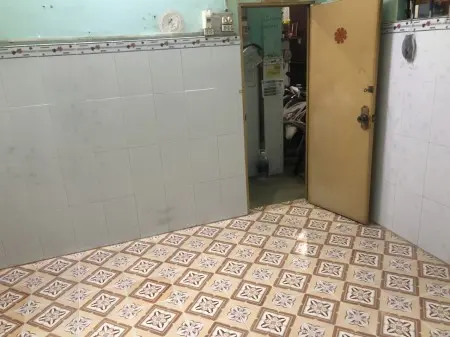 Phòng Trọ Dưới Đất 16M2 Tại Quận 8 Có Bếp, Vệ Sinh Riêng Nằm Trong Khu An Ninh
