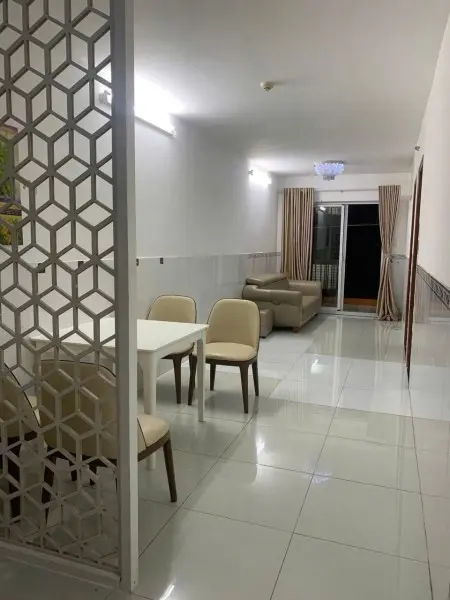 Chung Cư Bàu Cát 2 Cho Thuê Căn 2P Ngủ. 2Wc Có Nội Thất Giá 10Tr/Th