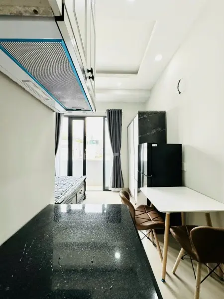 Trọ Bình Thạnh Gần Ngã Tư Hàng Xanh, Q3, Q1. Studio 36M2 Full Nội Thất Ban Công Lớn - Bạch Đằng