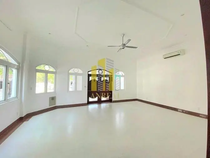 Biệt Thự Cho Thuê Lâu Dài 400M2 Có Sẵn Nội Thất Giá 139 Triệu