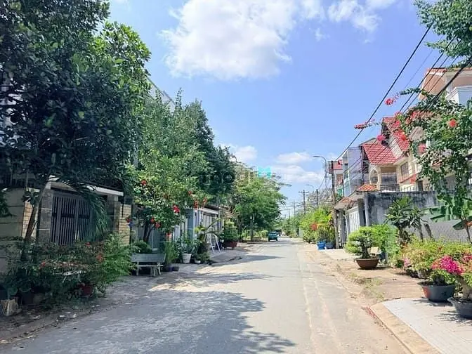 Chính Chủ Gửi Bán Lô Đất Quy Hoạch Xây Dựng Vpcty Đường 835, P.phú Hữu