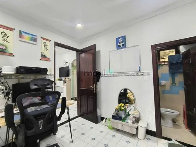 Cc Phú Thọ, Nguyễn Thị Nhỏ, Q11: Lầu 1 Thang Bộ, 8,5Tr, 2Pn, Nhà Mới