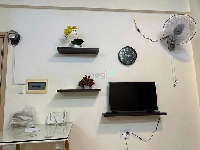 C/C Nguyễn Ngọc Phương, Bt, 60M2, 1Pn, 1Wc, Nội Thất, Căn Góc. 8Tr5/Th