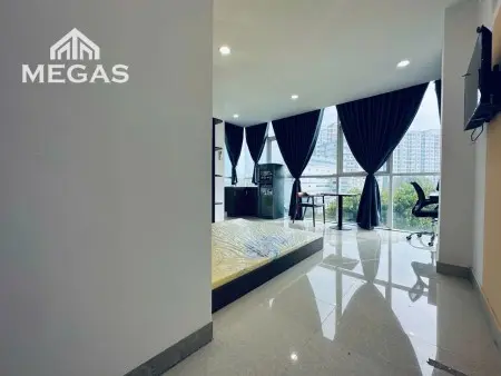 Phan Văn Hớn — View Kính — Full Nội Thất — Ngay Mặt Tiền Đường