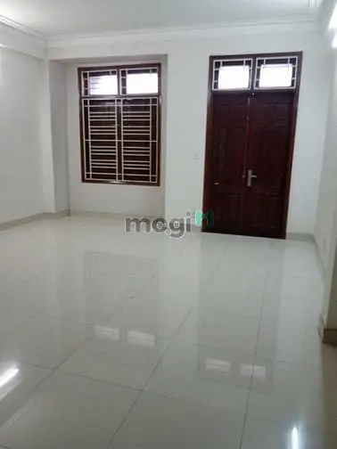 Cho Thuê Nhà Nguyên Căn 1 Trệt 5 Tầng Mặt Tiền Đường Phạm Văn Bạch