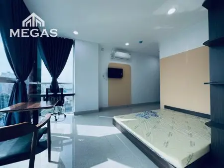 Phan Văn Hớn — View Kính — Full Nội Thất — Ngay Mặt Tiền Đường