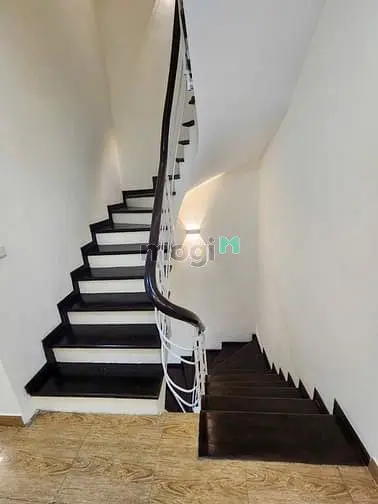 Nhà 5T Đẹp Ngõ La Thành - Hào Nam Ngõ 2,5M, Cách Ôtô Tránh 80M Sát Mp