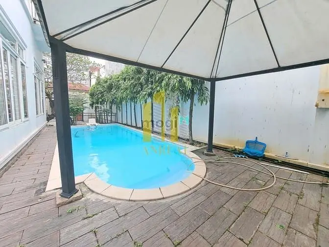 Biệt Thự 400M2 Tại Thảo Điền - Hồ Bơi, Sân Vườn - Khu An Ninh 24/7