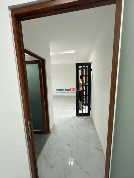 Còn Duy Nhất 1 Phòng Trống 35M2 Cho Thuê Tại Đường 11, Linh Xuân, Gần Đại Học Ngân Hàng, Kinh Tế Luật, Đhqg