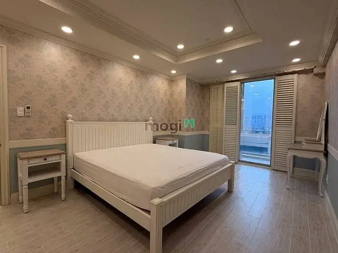 Bán Ch Scenic Valley Phú Mỹ Hưng 133M 3Pn 2Wc View Trực Diện Sông