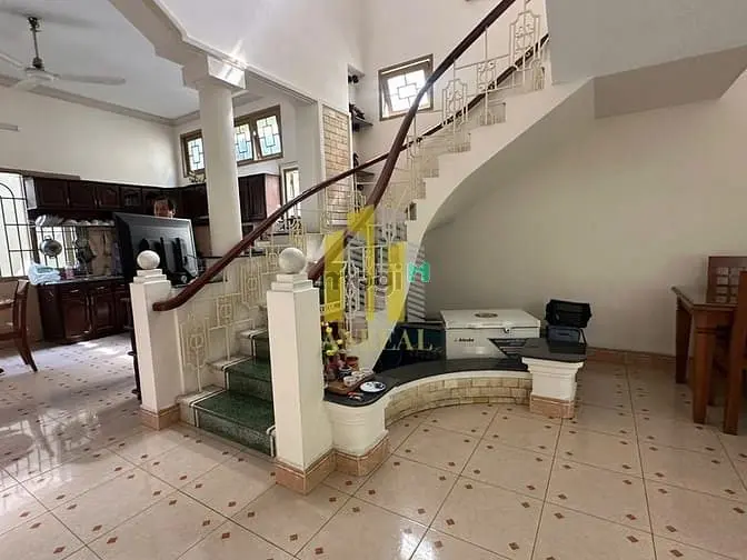 Villa 250M2 Trần Não Giá 50 Triệu - Đầy Đủ Nội Thất- Sân Vườn Cây Trái