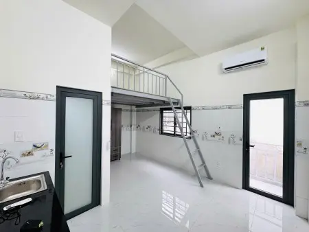 Phòng Mới Xây Có Gác Lửng - Ưu Đãi Giảm Giá Đầu Năm – Có Khu Sạc Xe Điện