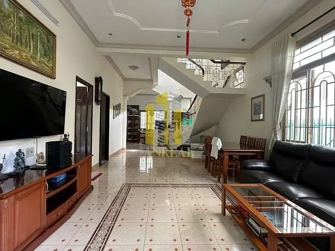 Villa 250M2 Trần Não Giá 50 Triệu - Đầy Đủ Nội Thất- Sân Vườn Cây Trái