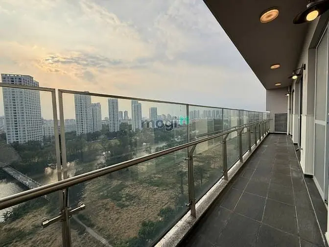 Bán Ch Scenic Valley Phú Mỹ Hưng 133M 3Pn 2Wc View Trực Diện Sông