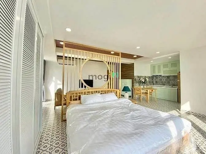 1 Phòng Ngủ Cao Cấp Thảo Điền - Ban Công Lớn. Thoáng Mát