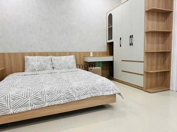 Cho Thuê Ch Riverside Residence, Pmh, Q7, 220M, 3Pn, Nt Cao Cấp, View