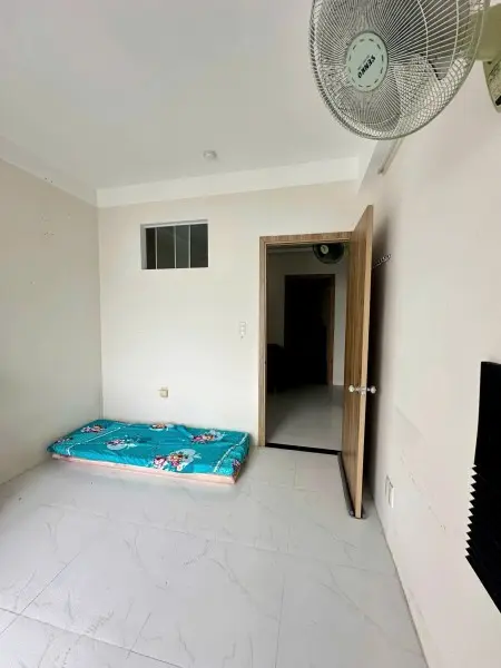 Chung Cư 10A Trần Nhật Duật, Q1: 70M2, 11Tr5/Tháng, Full Nt, 2Pn Rộng.