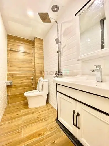 Bán Nhà Phố Đại Từ 38M2, 5 Tầng, Ngõ 3M, Gần Hồ Linh Đàm, Giá 7.38 Tỷ