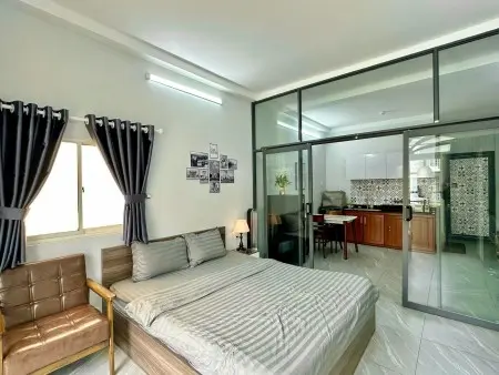 Cho Thuê Căn Hộ 1Pn Balcony Giá Rẽ Ngay Cầu Calmette - Chợ Bến Thành
