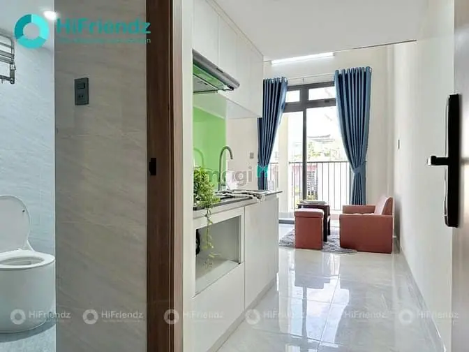 💥Siêu Phẩm Căn Hộ Ban Công Full Nội Thất. Nằm Ngay Lê Văn Việt 💥